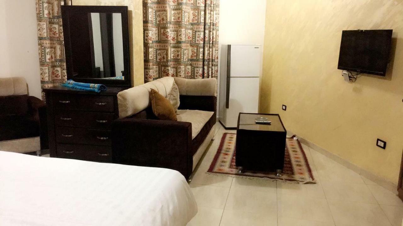 Al Tawheed Hotel Apartments Amman Buitenkant foto