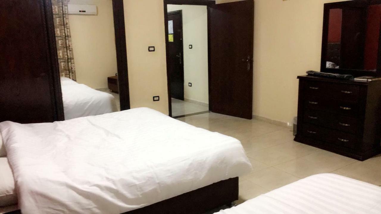 Al Tawheed Hotel Apartments Amman Buitenkant foto